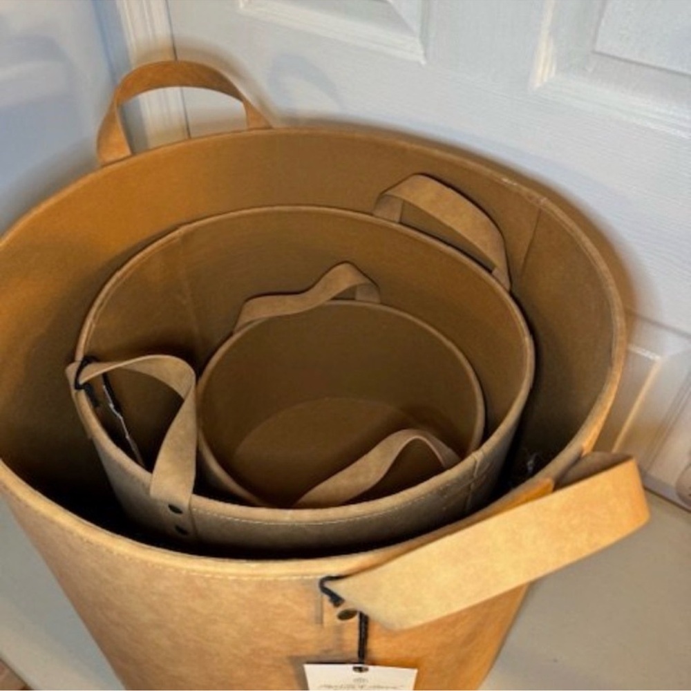 NWT Hearth and Hand With Magnolia SMALL Faux Leather Storage Bin Camel Brown - Picture 4 of 4